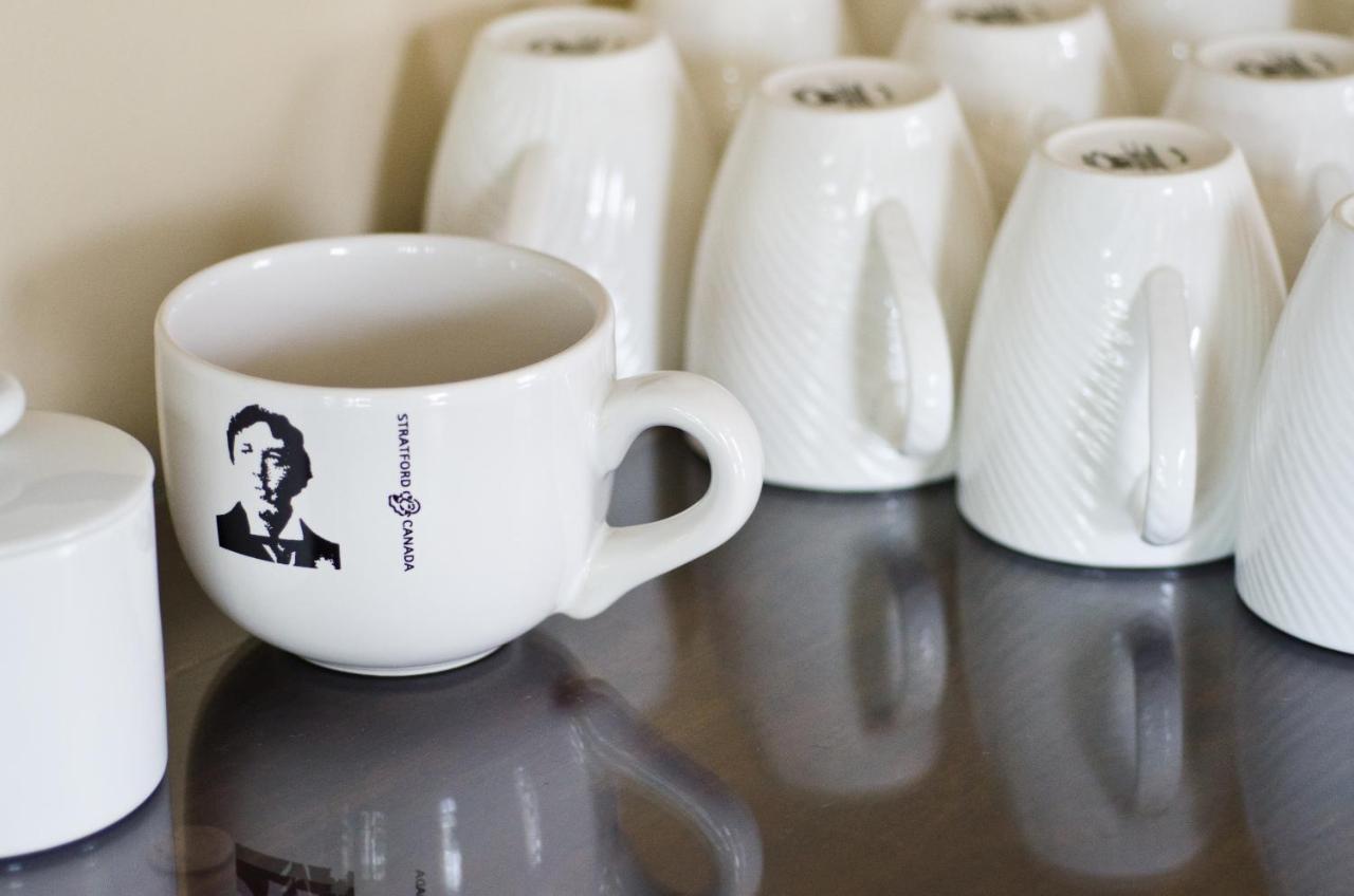 Avery House B&B ストラトフォード エクステリア 写真